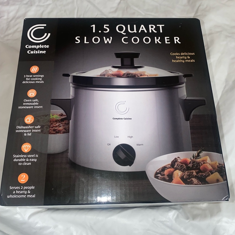 Silver Slow Cooker 1.5 Quart
